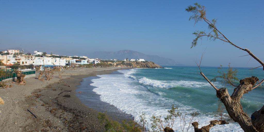 Blue Sea Villa & Apartments Makriyialos Bagian luar foto